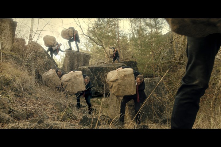 The Shore - SARAH JACQUIER PRODUCTION - Waldskin
