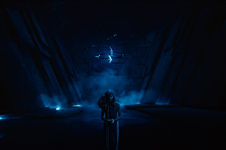 She The Last One - ESSE House - ARTBAT & Vintage Culture