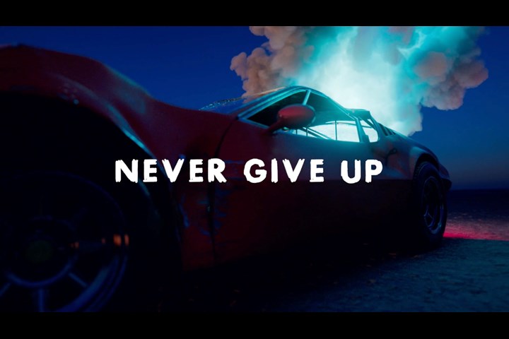 S+C+A+R+R - Never Give Up - Passion Paris -