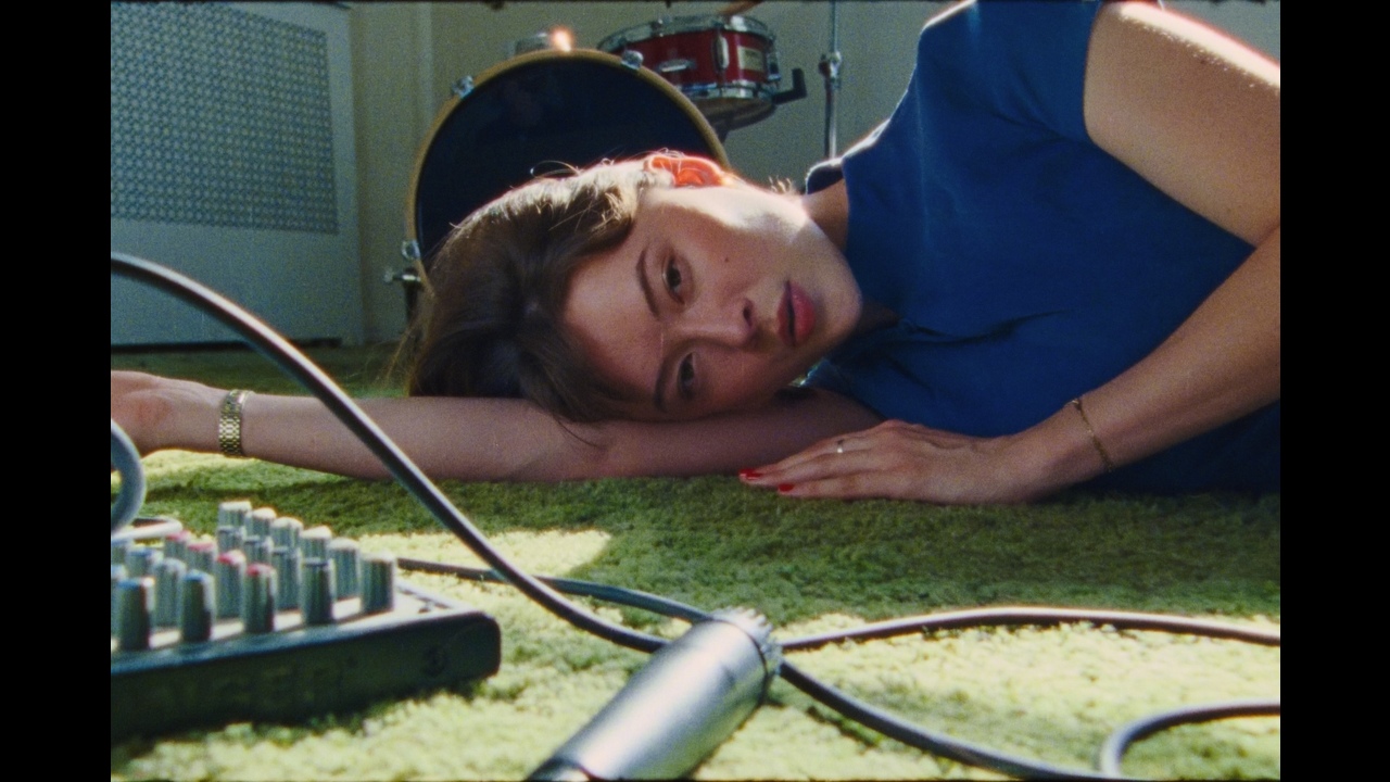 Background Actor - Brakelight Pictures - Sabrina Song