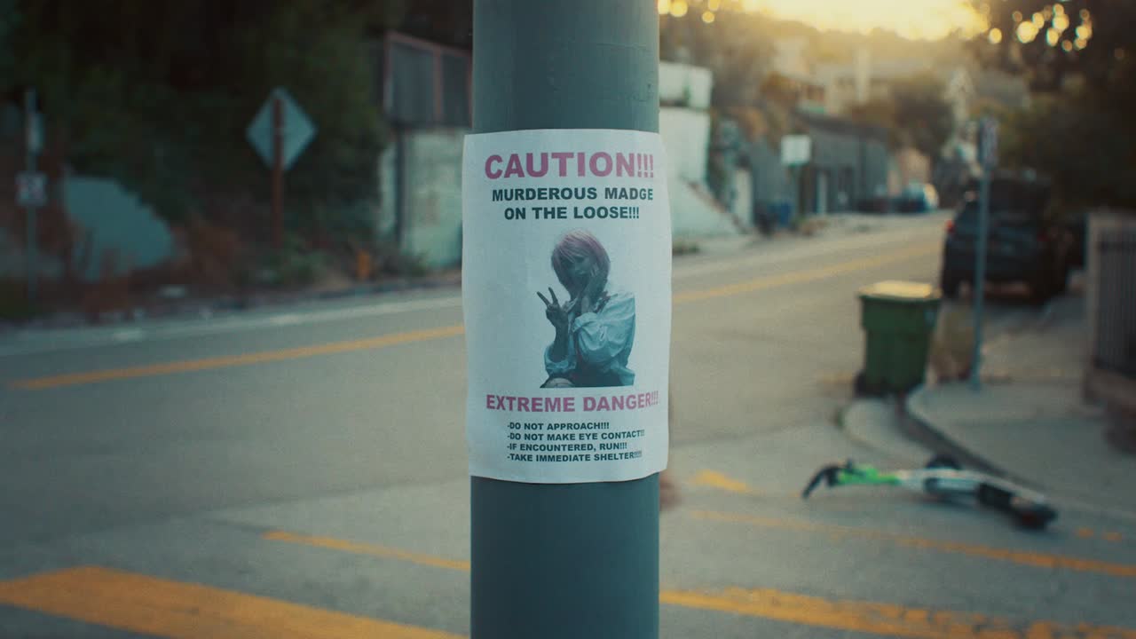 Madge ft. Carpetgarden - Cntthroat - RadicalMedia - Madge
