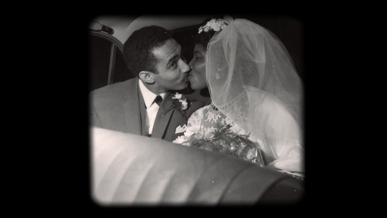 Liming With Gran - a bespoke dominoes game - Genomics England & Cambridge University