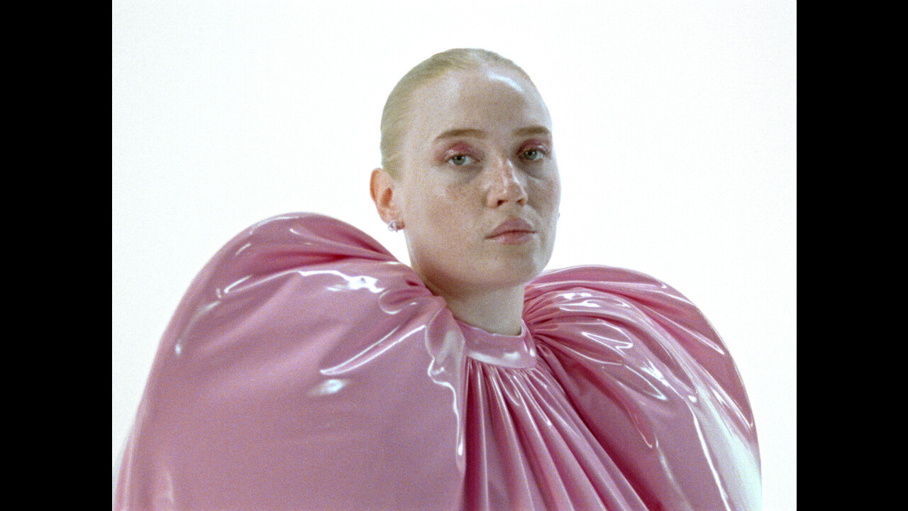 NIO GÅNGER BÄTTRE - - Harvest Film AB